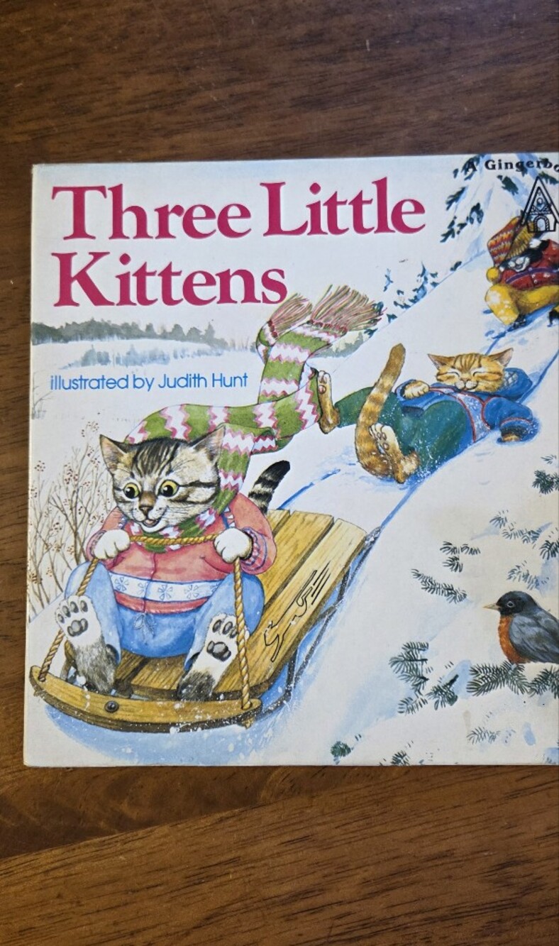 📕5/$10📕 Three Little Kittens Board Book Illustrated by Judith Hunt Gingerbread